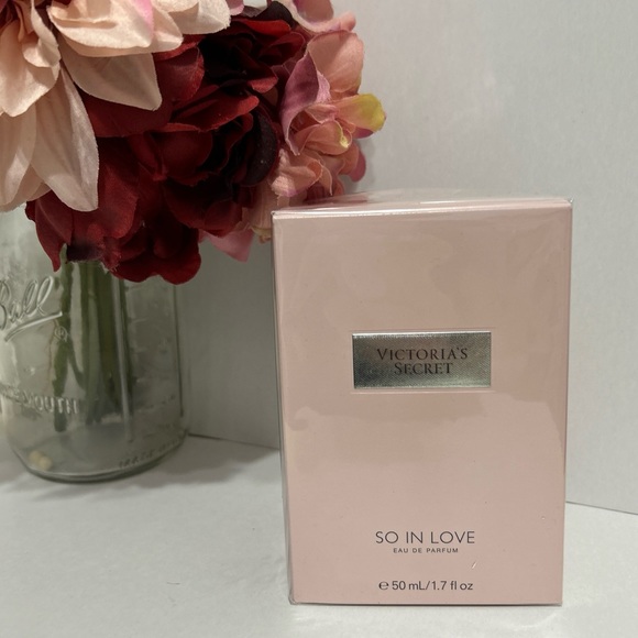 NWT Victoria's Secret So in Love - Picture 1 of 4